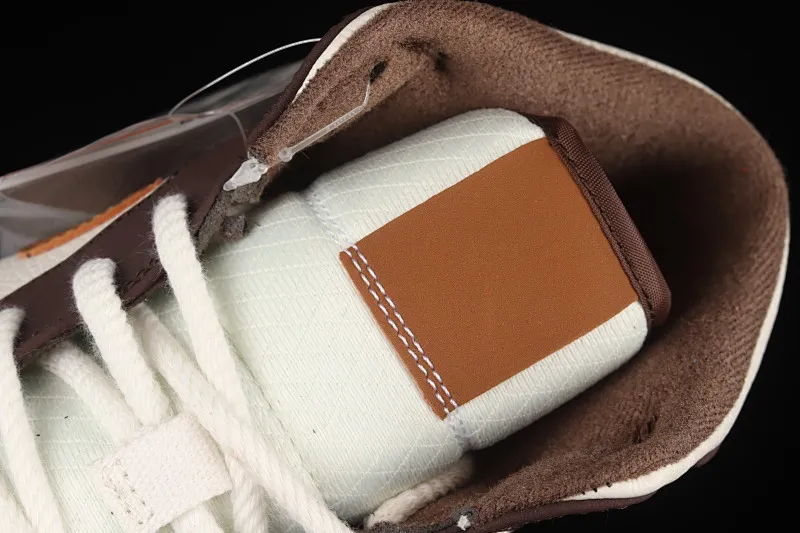 All categories Air Jordan Jordan series basketball shoes Air Jordan 1 Mid Air Jordan 1 Mid AJ1 Joe 1 meter brown mid-top retro basketball shoes DO6699-200